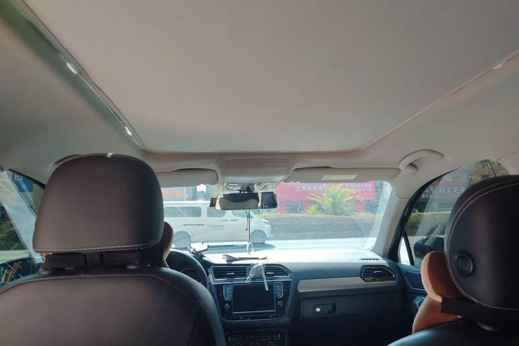 Used Volkswagen Tiguan L 2018 330TSI Automatic Two-Wheel Drive Luxury Edition
