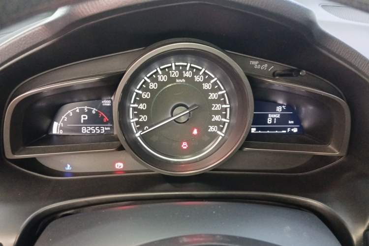 Used Mazda Mazda 3 Axela 2017 Sedan 1.5L Automatic Luxury Model Emission Standard China V
