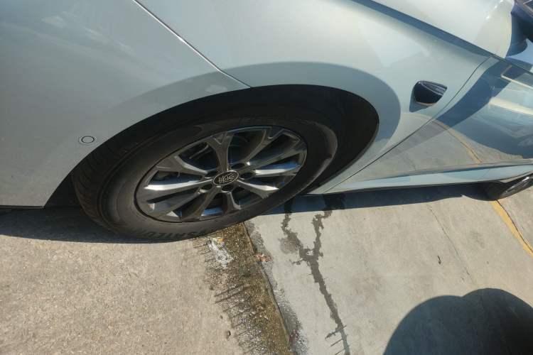 Used BYD Qin L 2025 DM-i Smart Drive 80KM Leading Model