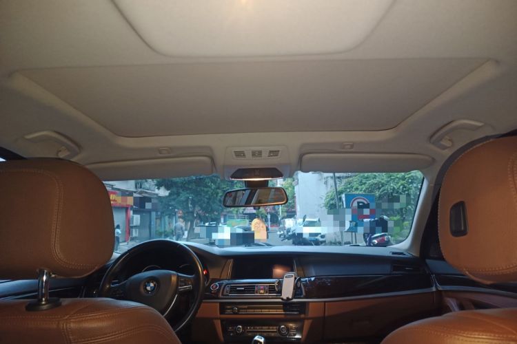 Used BMW 5 Series 2017 528Li Leading Model
