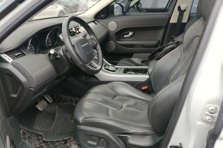 Used Land Rover Range Evoque 2015 2.0T Five-Door Sporty Edition Left Front Seat