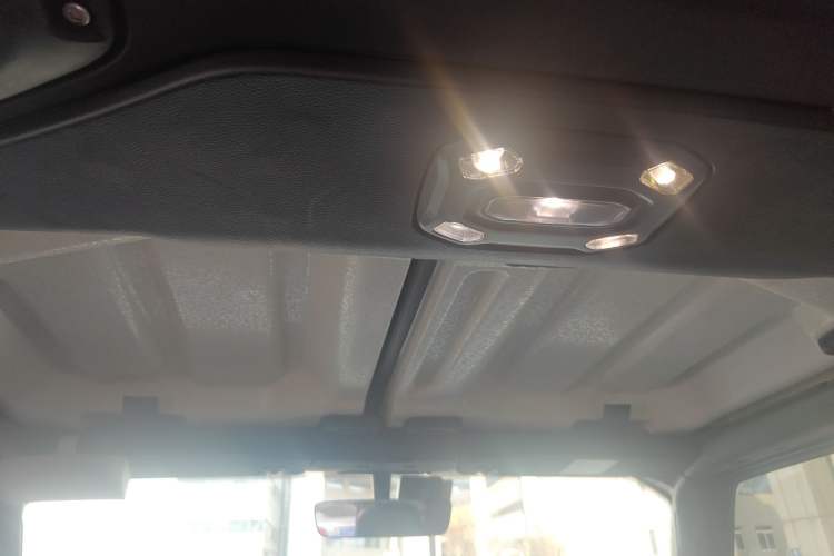 Used Jeep Wrangler New Energy 2021 Four-Door 2.0T 4xe Sahara First Edition Headliner