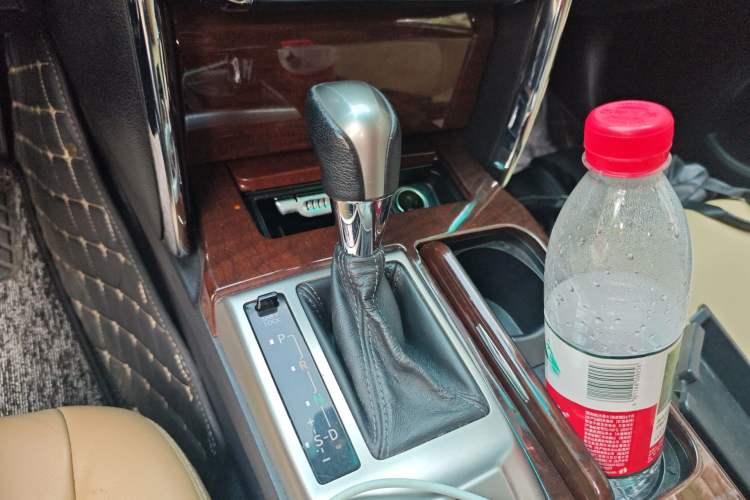 Used Toyota Reiz 2013 2.5V Elite Edition
