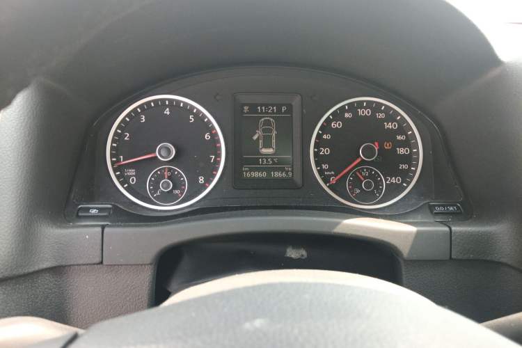 Used Volkswagen Tiguan 2012 2.0 TSI Automatic All-Wheel Drive Flagship Edition
