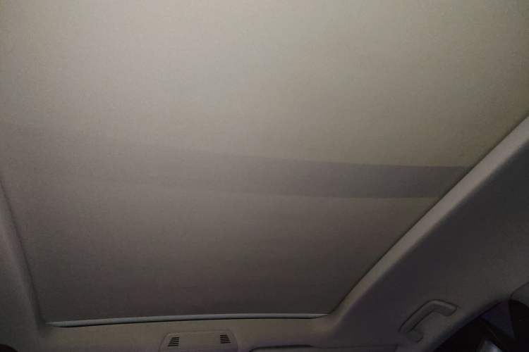 Used Volkswagen Talagon 2022 330TSI Two-Wheel-Drive Luxury Edition with Scenic Package 7 Seats
