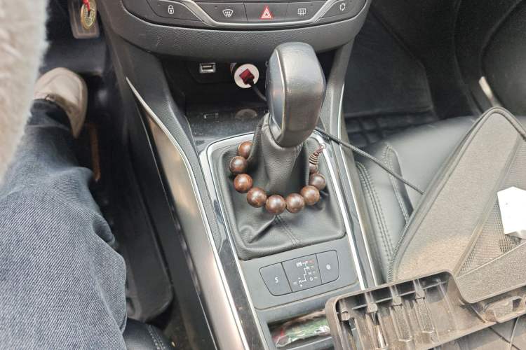 Used Peugeot 408 2015 1.2T Automatic Luxury Edition
