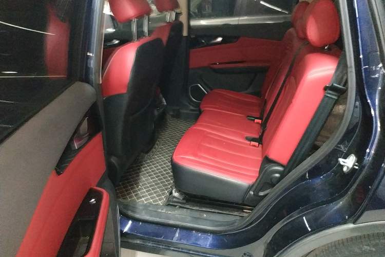 Used Sinotruk VGV U75PLUS 2021 2.0 TGDI Fun-Seeking Mountain Edition 7 Seats