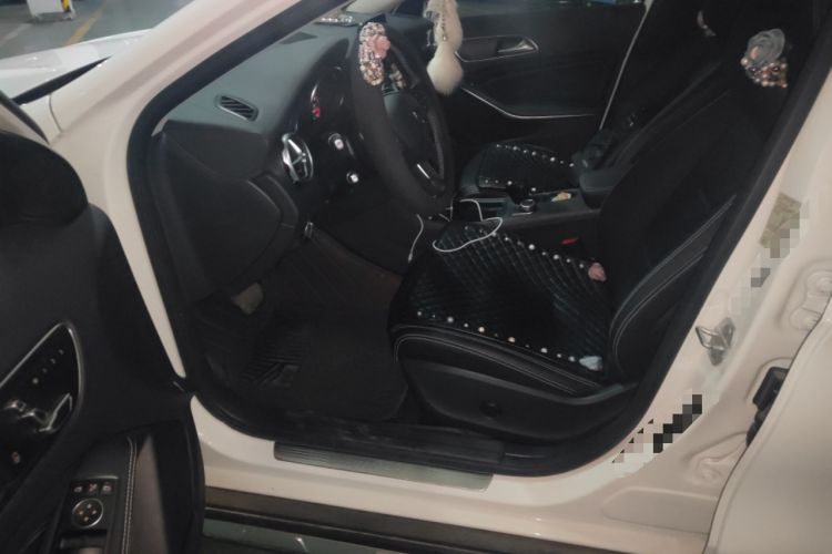 Used Mercedes-Benz GLA 2017 GLA 220 4MATIC Fashion Model