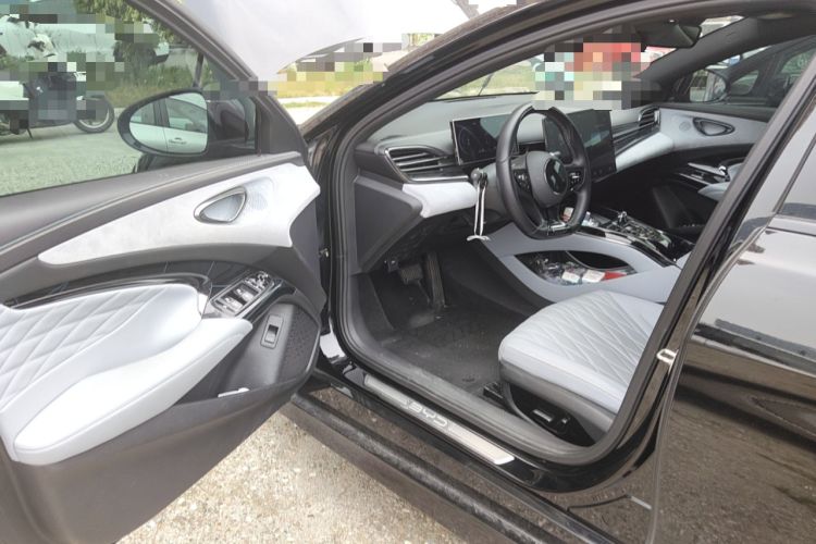 Used BYD Seal 2022 550 km Standard Range Rear-Wheel Drive Elite Version
