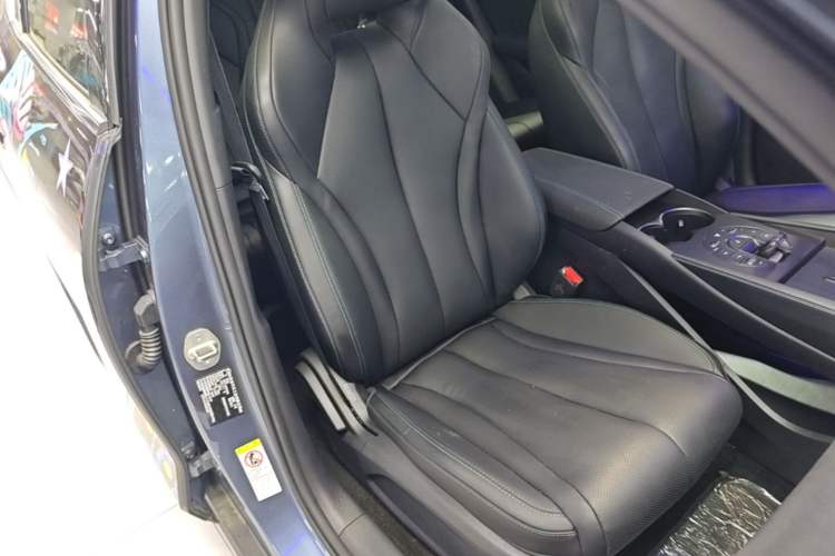 Used BYD Seal 06 New Energy 2025 DM-i Smart Drive 120KM Prestige Model
