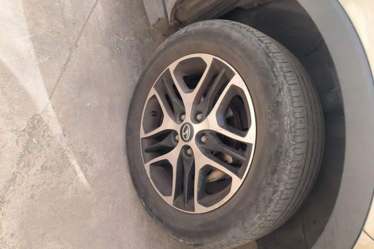 Used Soueast DX3 2019 1.5L Manual Luxury Version China V Standard