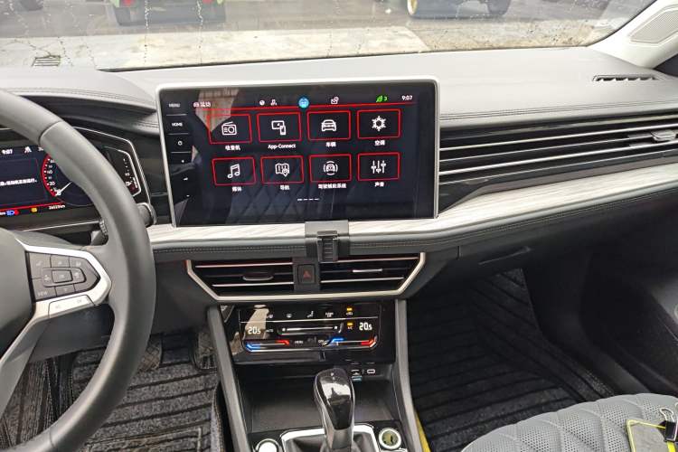 Used Volkswagen Sagitar 2023 300TSI DSG Excellence Edition
