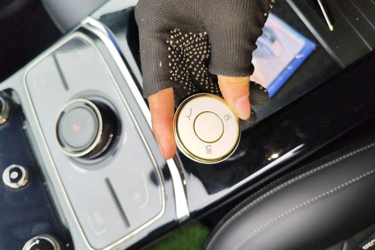 Used NETA U 2023 NETA U-Ⅱ 400 U-SHOW Edition Lithium-Ion Battery Vehicle Key