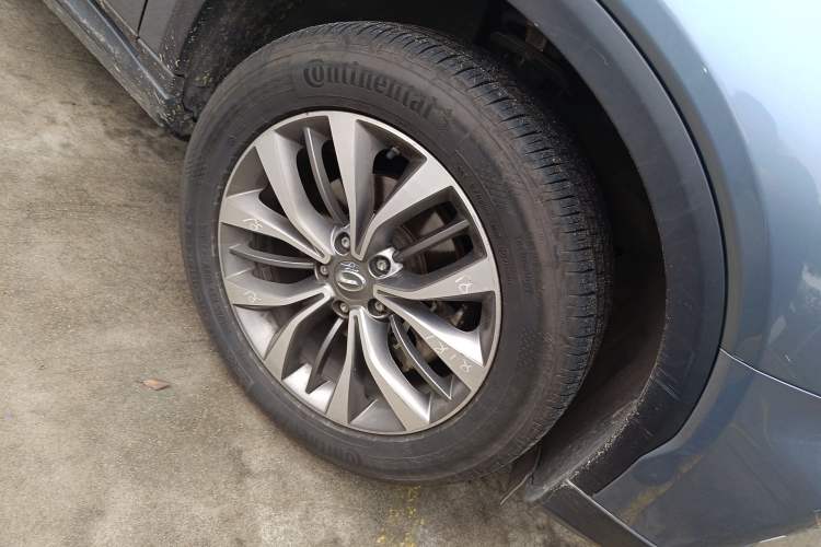 Used GAC Trumpchi GS8 2017 320T Two-Wheel Drive Luxury Smart Connectivity Version (7 Seats)
