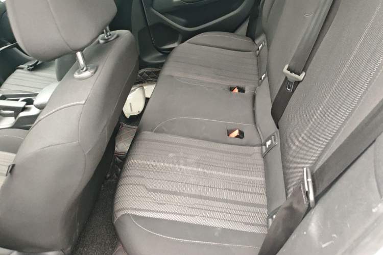 Used Peugeot 308S 2015 1.2T Automatic Jingchi Edition Left Rear Seat
