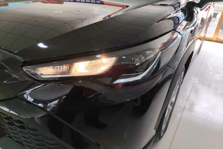 Used Toyota FRONTLANDER 2023 2.0L CVT Elite Edition
