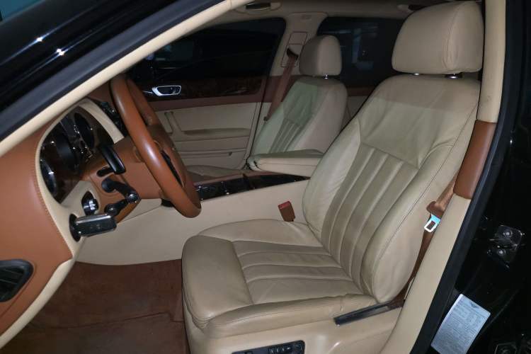 Used Bentley Flying Spur 2010 6.0T Five-Seat Version
