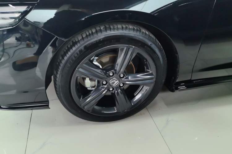 Used Honda Inspire 2023 260TURBO Deluxe Edition Exterior 4