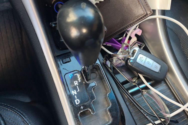 Used Hyundai Sonata 2014 2.0L Automatic Luxury Edition
