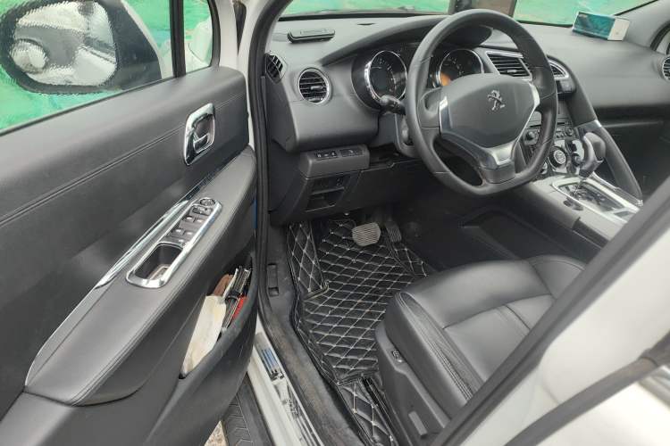 Used Peugeot 3008 2015 1.6THP Automatic Trend Edition