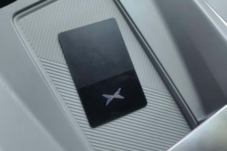 Used XPeng MONA M03 2025 600 with Ultra-Long Range Max Vehicle Key