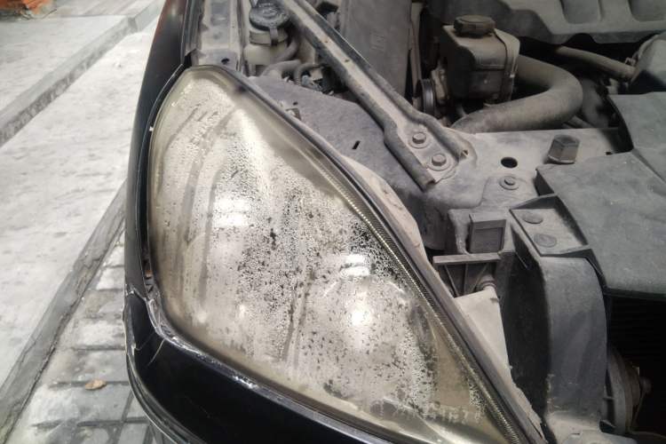 Used Buick LaCrosse 2006 2.4 Luxury Model Right Front Headlight