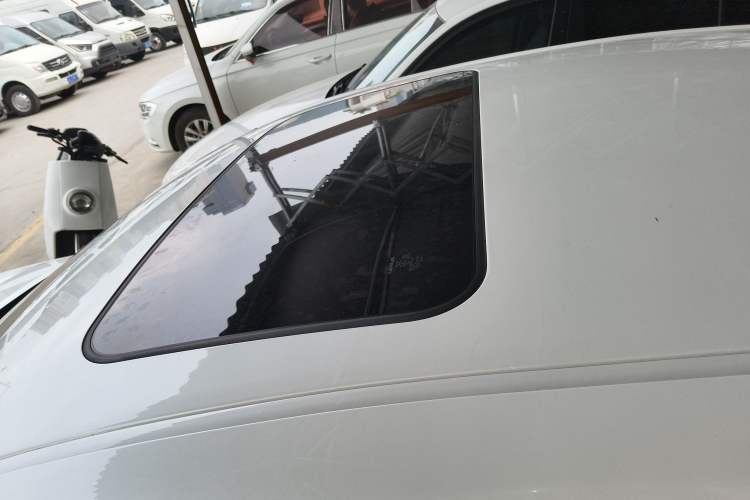 Used Lexus ES 2020 200 Excellence Edition Roof