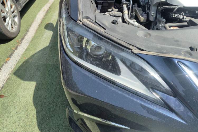 Used Lexus ES 2020 200 Excellence Edition Right Front Headlight
