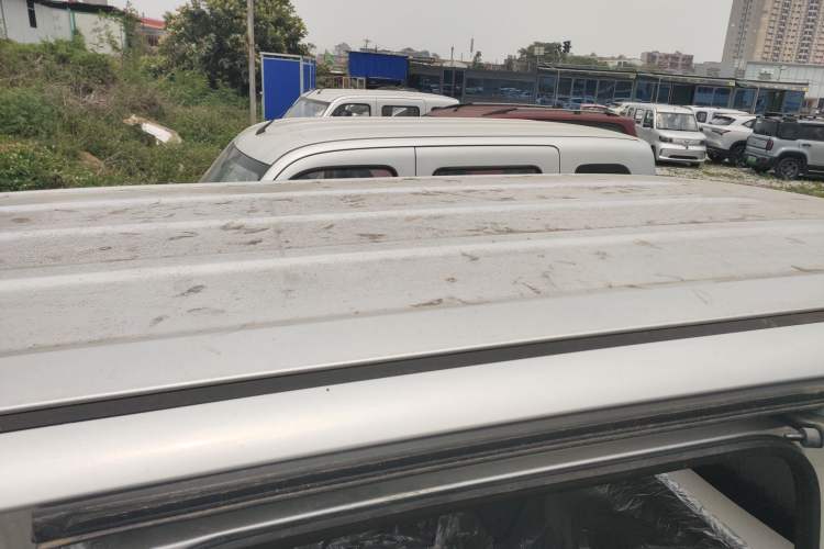Used Wuling Zhiguang New Energy 2025 Standard Model Roof