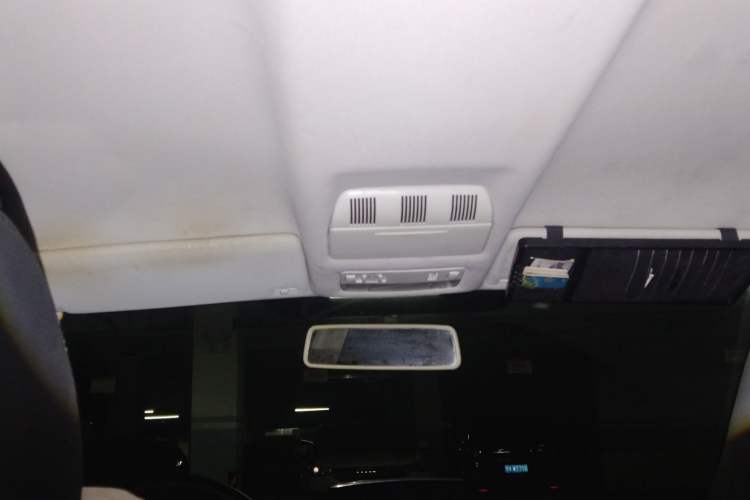 Used Skoda Octavia 2012 1.6L Automatic Yijie Edition Headliner