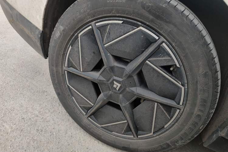 Used Hyptec HT 2024 825 Ultra-High Voltage LiDAR Edition
