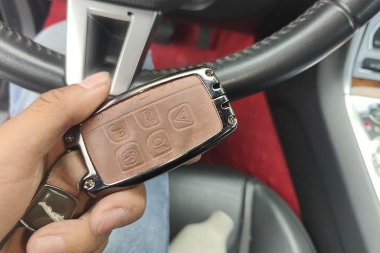 Used Jaguar XF 2013 XF 2.0T Luxury Edition Vehicle Key