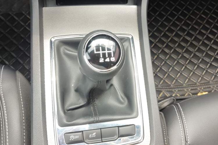 Used Roewe i6 2018 20T Manual Luxury Edition