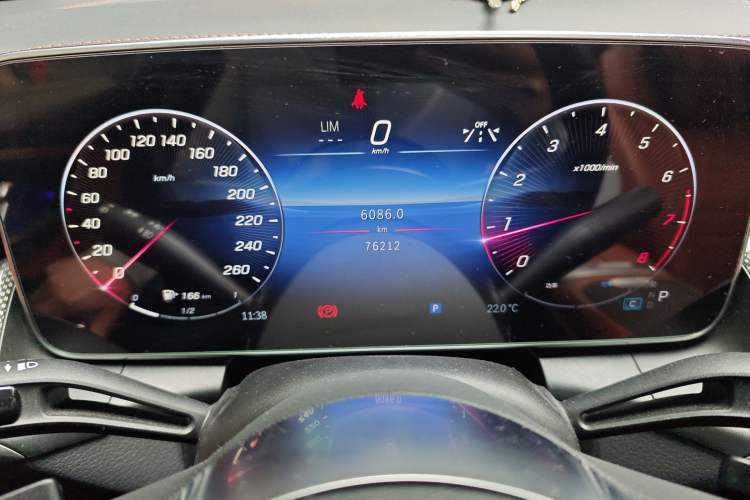 Used Mercedes-Benz GLC 2024 GLC 260 L 4MATIC Dynamic Edition 5-seater Instrument Cluster