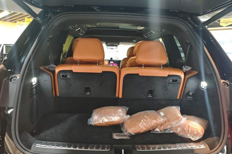 Used Hima AITO M9 2025 Extended-Range Ultra Version 52 kWh 6-Seater Trunk