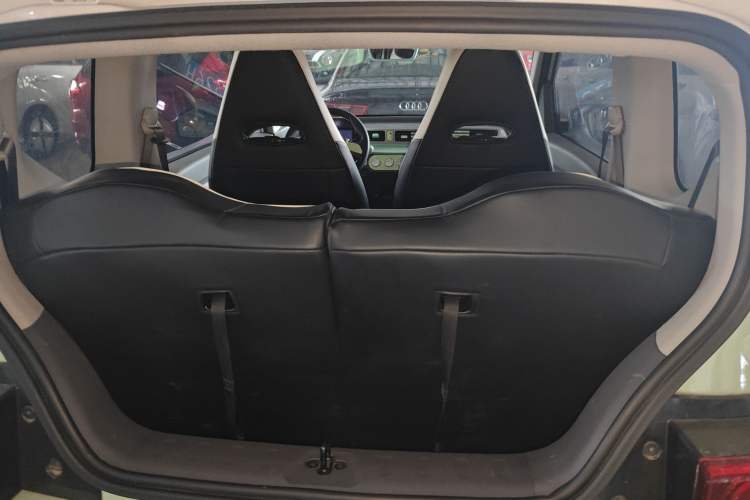 Used Wuling Hongguang MINIEV 2021 Macaron Premium Model – Lithium Iron Phosphate