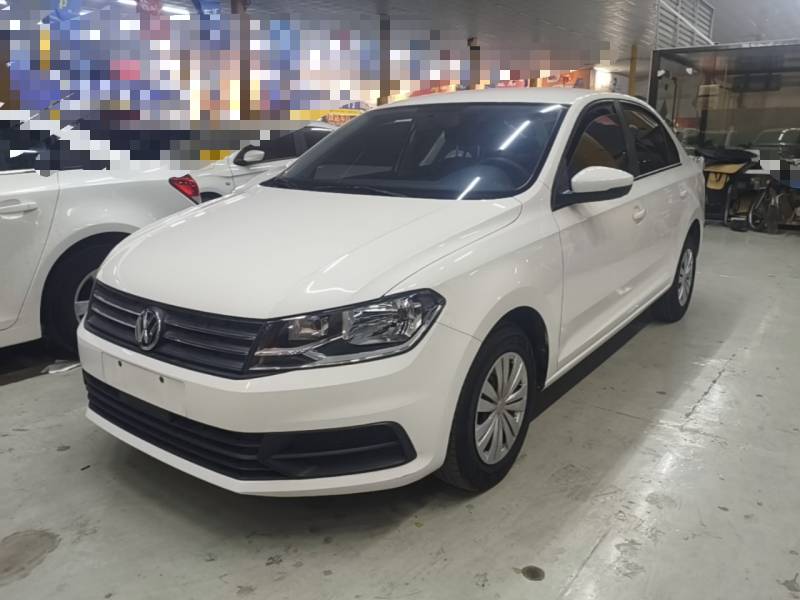 Used Volkswagen Santana 2021 1.5L Manual Fashion Edition — 1