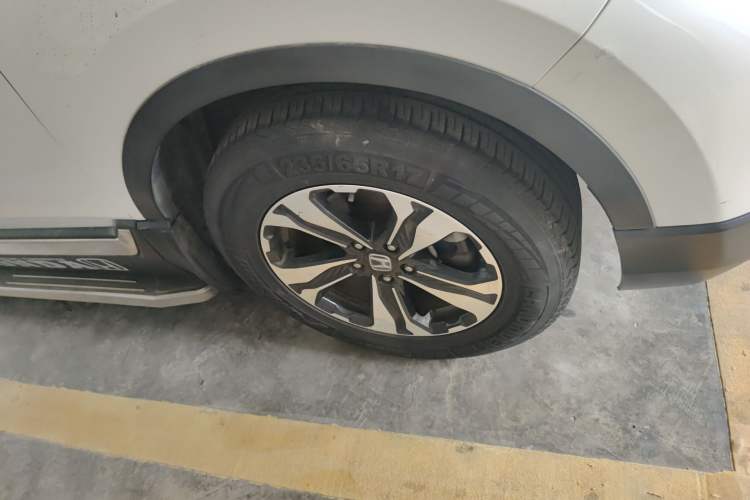 Used Honda CR-V 2017 240TURBO CVT 2WD Urban Edition Right Front Wheel Hub