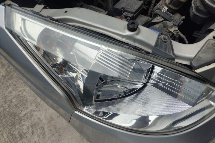 Used Wuling Rongguang V 2016 1.5L Standard Version
