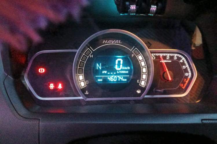 Used Haval H1 2017 Red-Label 1.5L AMT Luxury Model