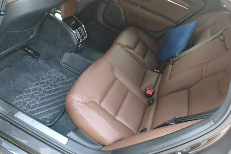 Used Volvo S90 2024 B5 Zhiyuan Luxury Edition
