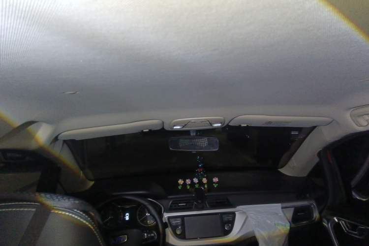 Used Geely Auto Vision X3 2019 Upgraded Model 1.5L CVT Elite Version
