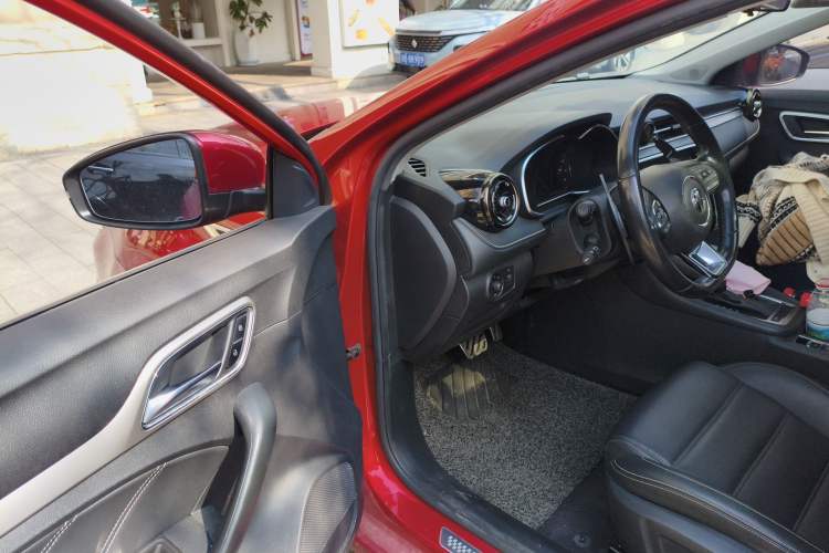 Used MG 6 2017 20T Automatic Luxury Smart Connect Version China V Standard