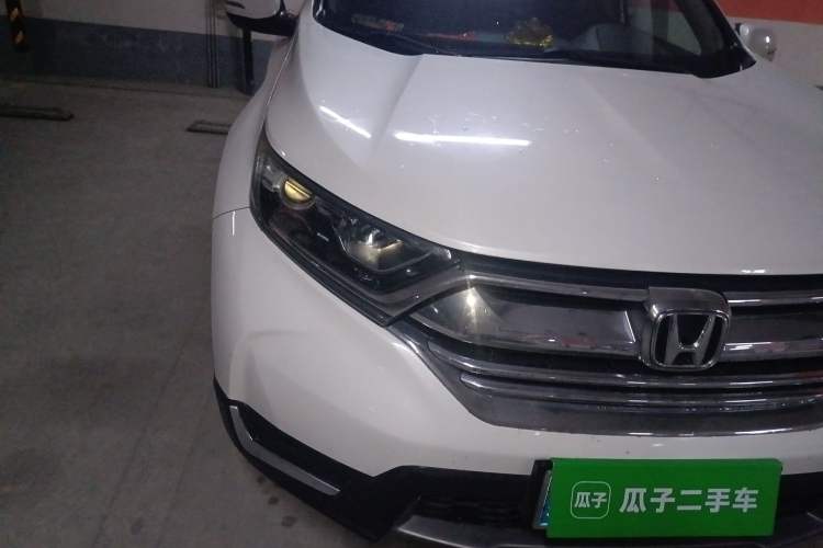 Used Honda CR-V 2017 240TURBO CVT Front-Wheel Drive Fashion Edition