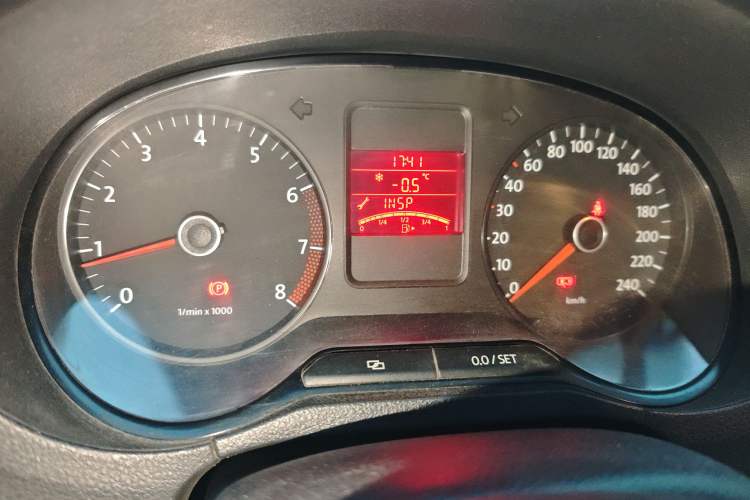 Used Volkswagen Polo 2011 1.4L Manual ZhiLe Edition