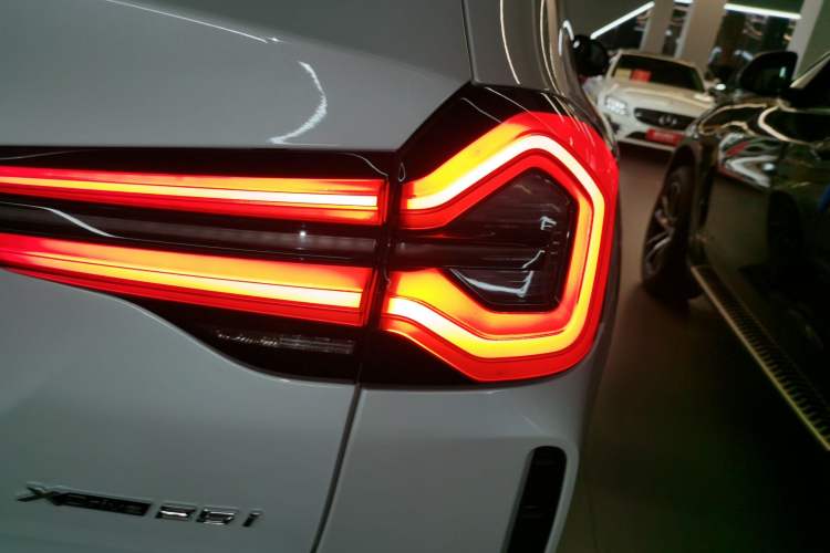 Used BMW X3 2022 xDrive25i M Sport Package Right Rear Taillight