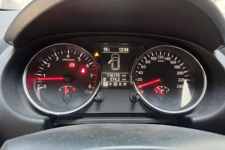 Used Nissan Qashqai 2012 2.0 XL Fire CVT 2WD
