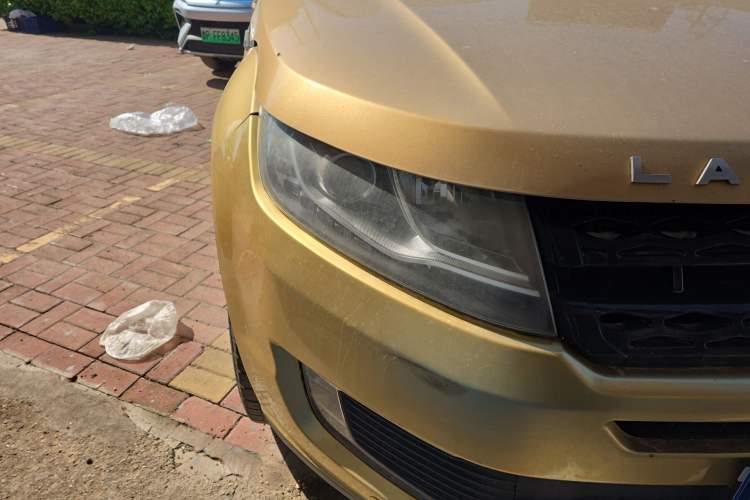 Used Land X7 2015 2.0T Panoramic Luxury Edition
