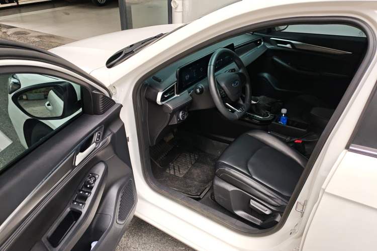 Used Ford Escort 2021 1.5L Automatic Diamond Edition