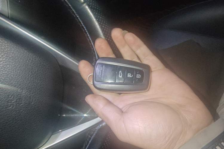 Used Toyota Camry 2021 2.5G Luxury Edition